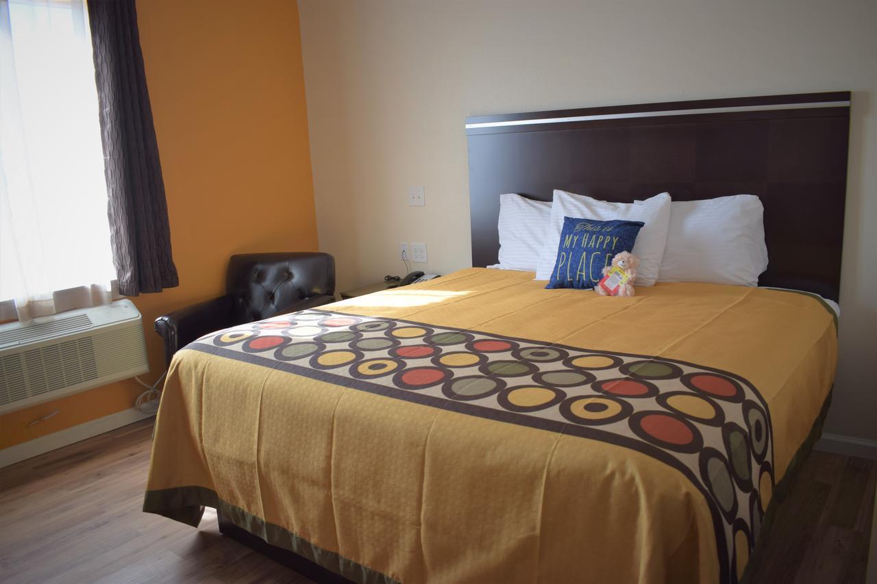 Texas Bungalows Hotel & Suites Austin Exteriör bild